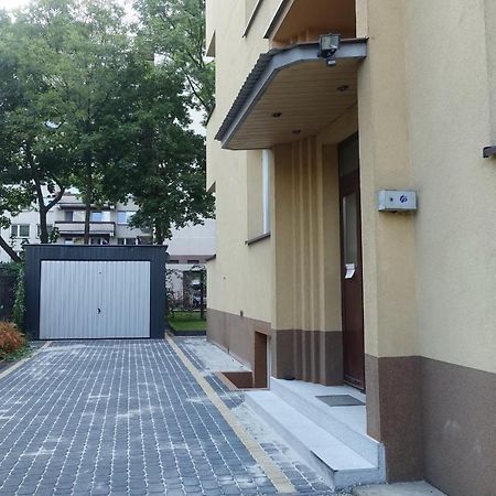 Three Rooms Apartment Krakow Dış mekan fotoğraf