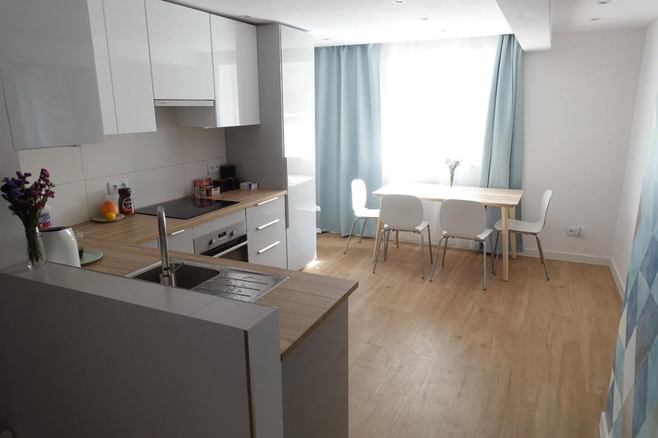 Three Rooms Apartment Krakow Dış mekan fotoğraf
