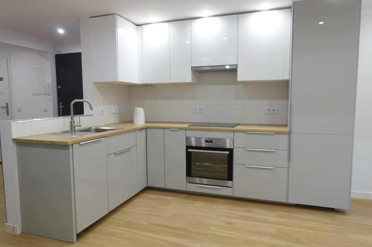 Three Rooms Apartment Krakow Dış mekan fotoğraf